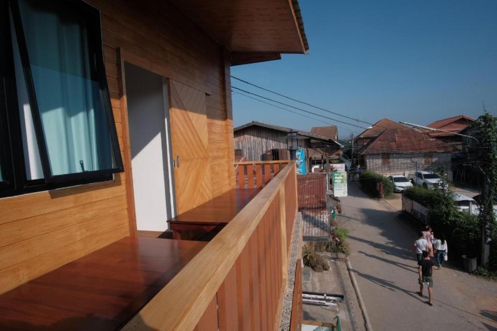 Thaitara Chiangkhan Chiang Khan Bagian luar foto
